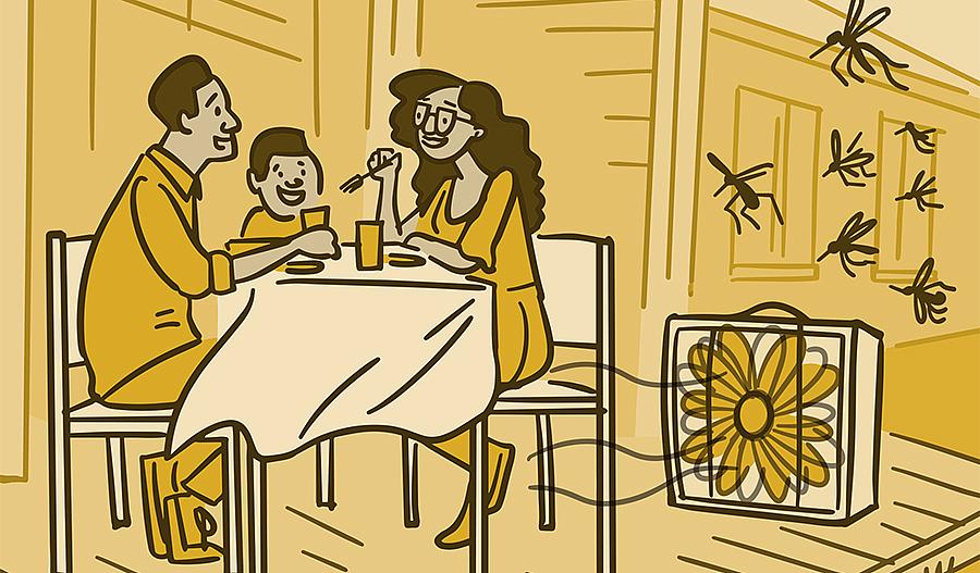 Ilustración de una familia comiendo al aire libre mientras usan un ventilador para protegerse de los mosquitos.